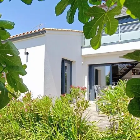 Magnifique Villa-vue De L'etage-terrain 800m² - La Cle Chaumoise レ・サ​​ーブル・ドロンヌ